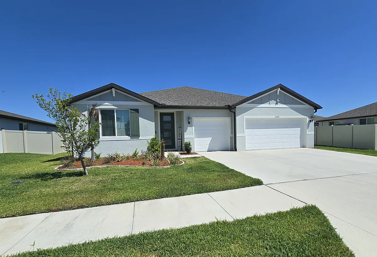 Building Photo - 2309 Citrus Bloom Dr