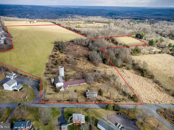 204 Durham Rd, Ottsville, PA 18942