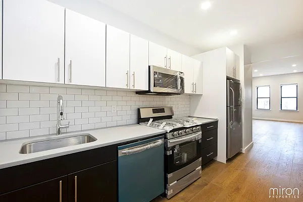 Rented by Miron Properties | media 26