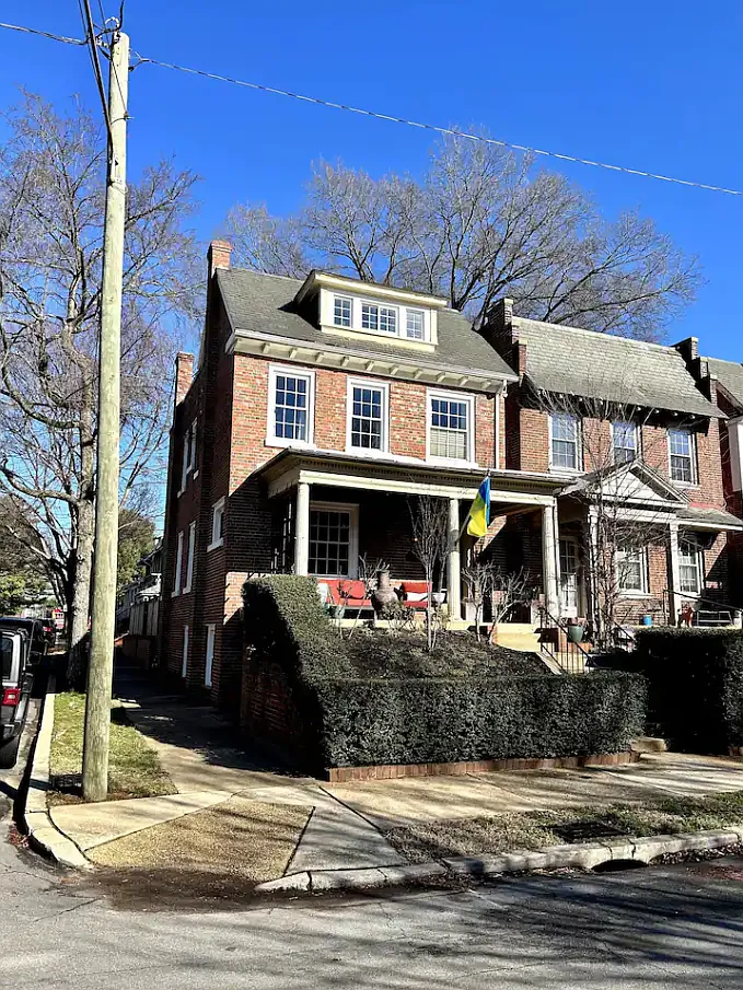 3 bed, 1.5 bath, 1848 sqft, $4,500 — Photo 1