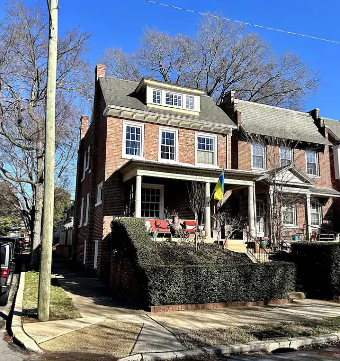 2326 Rosewood Ave