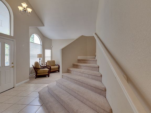 3rd image of 1805 Dalton Dr