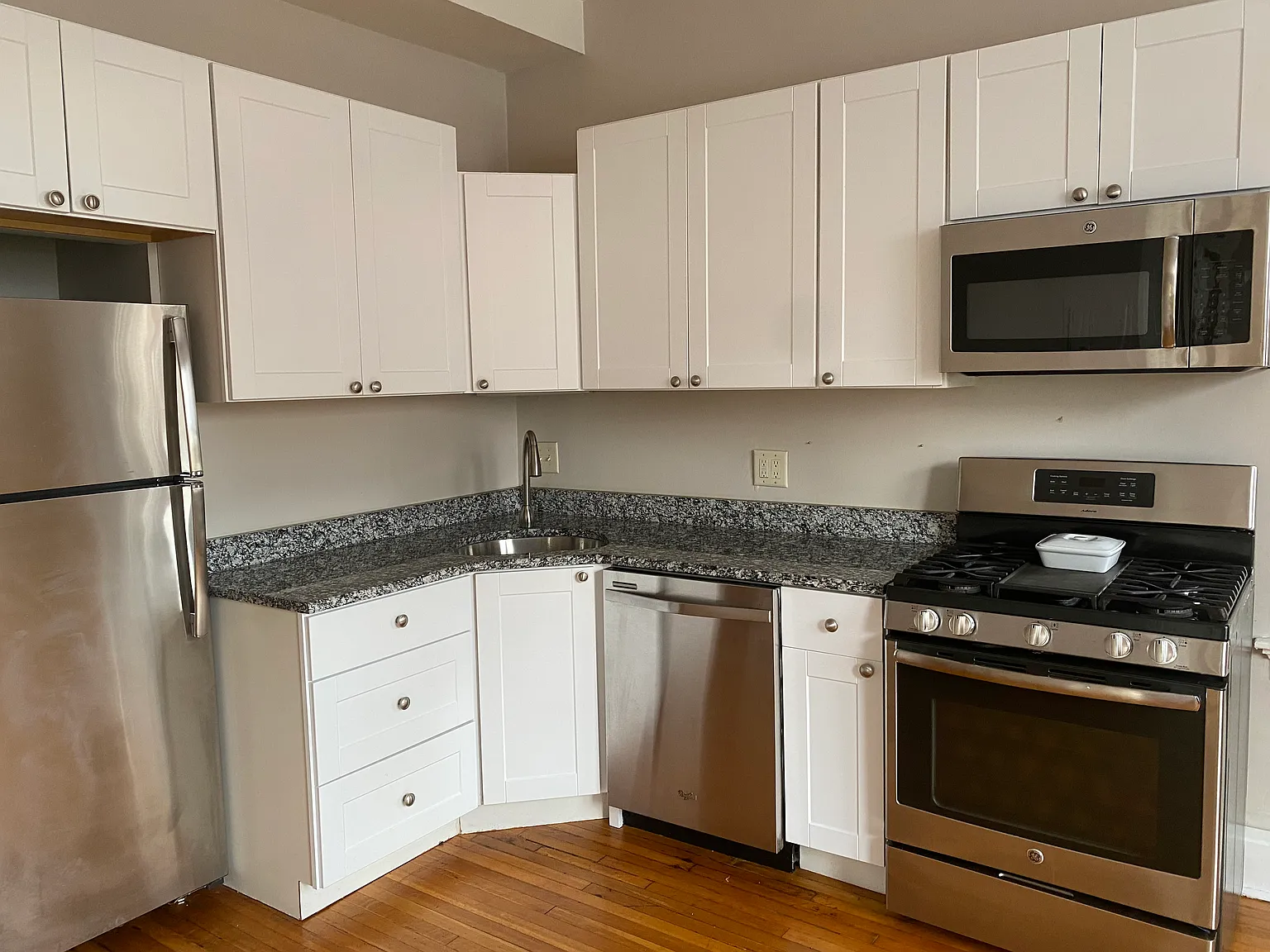 1 bed, 685 sqft, $1,125 — Photo 3