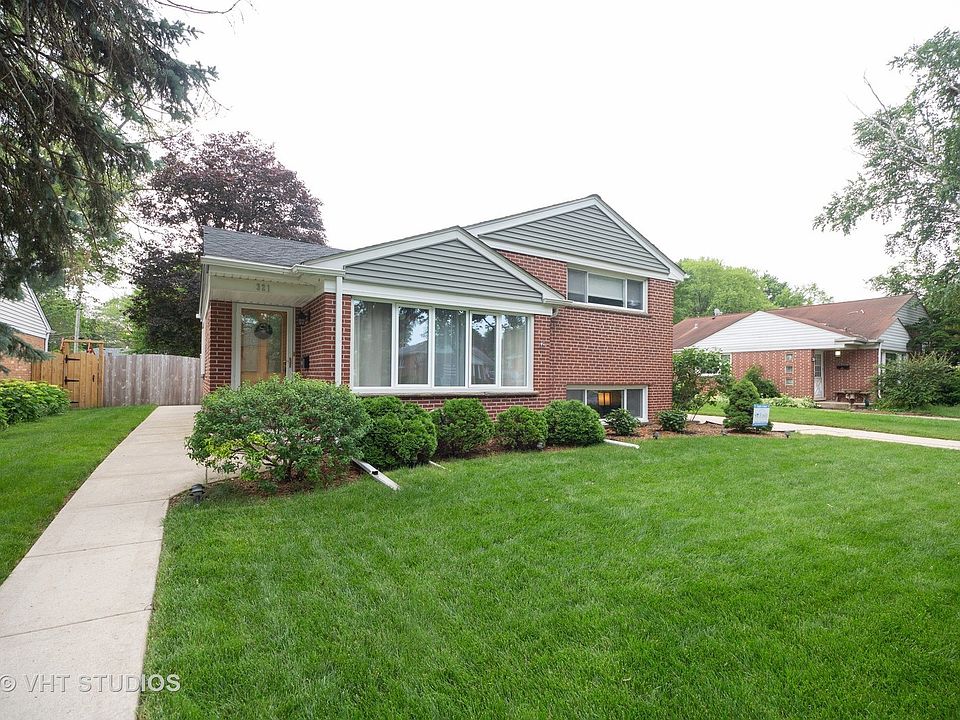 1st image of 321 Pinehurst Dr