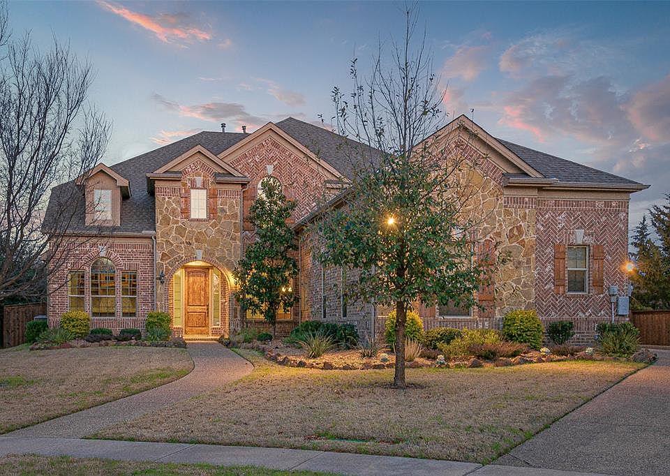1st image of 100 Townlake Dr