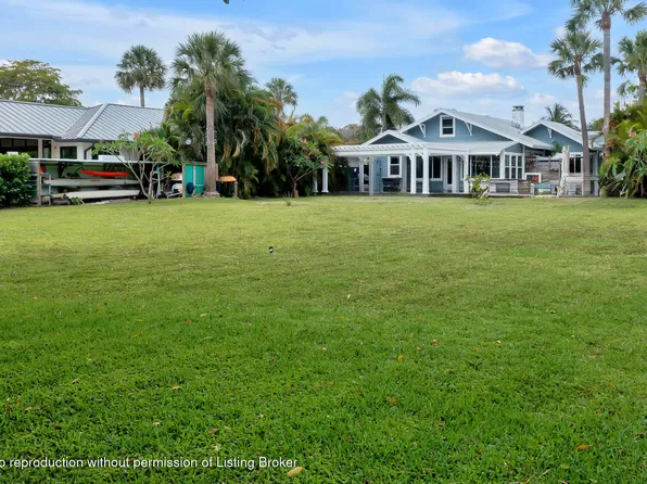 1408 N Lakeside Dr, Lake Worth, FL 33460