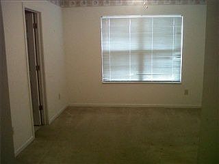 5th image of 5457 Lake Boggs St