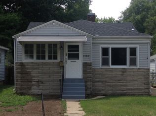 1137 S 24th St, Terre Haute, IN 47803