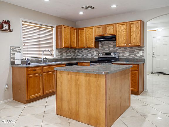 5th image of 2056 W Silver Honey Pl