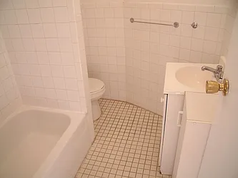 Rented by Warren T Real Estate Corp.