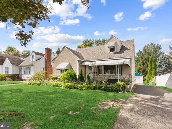 1628 Sycamore Ave, Hatboro, PA 19040