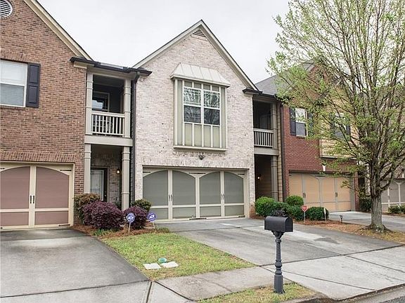 2nd image of 2542 Pepper Ct