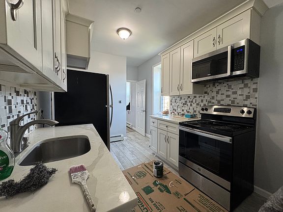 5th image of 78 Morningside Ave APT 1N