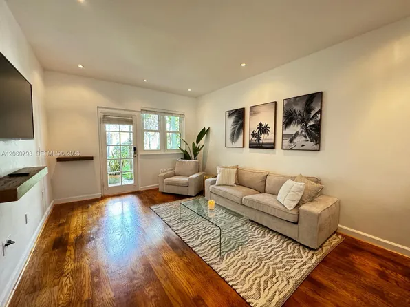 736 13th St APT 104, Miami Beach, FL 33139