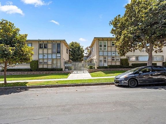3rd image of 4018 & 4024 S Gelber Pl #5