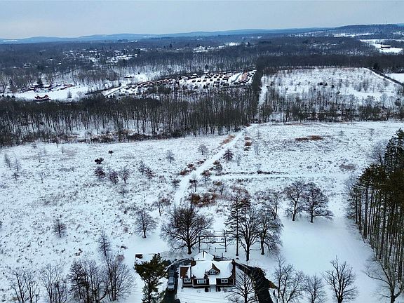 2nd image of Lot 11 Albany Post Road