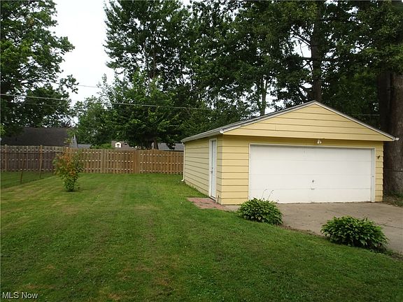4th image of 4778 Wake Robin Dr