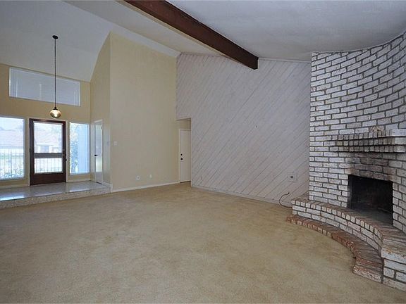 5th image of 15666 Fern Basin Dr