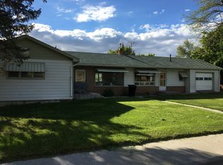 696 Gifford Ave, American Falls, ID 83211