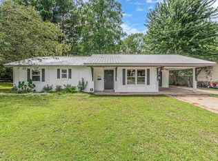 1303 Sunset Dr, Conway, AR 72034