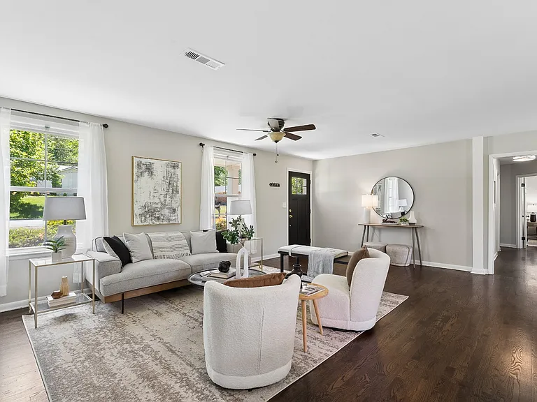 340 Binkley Dr — Photo 6