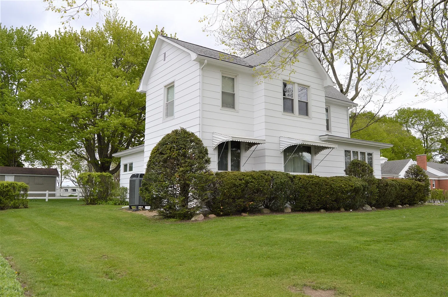 203 N Harrison St photo 1