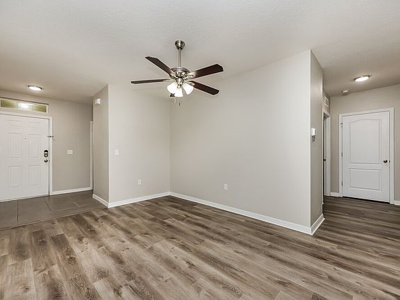 3rd image of 10529 Whispering Hammock Dr