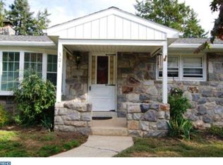 301 E Broad St, Shillington, PA 19607