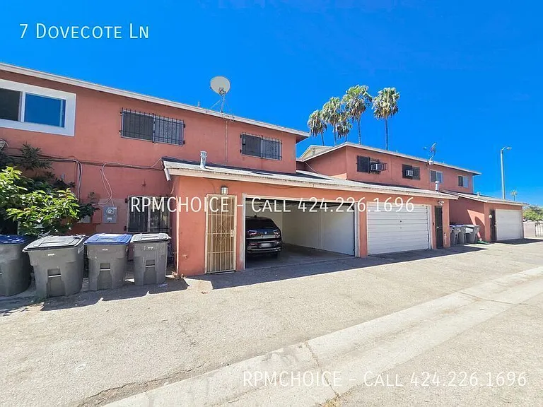 7 Dovecote Ln — Photo 28