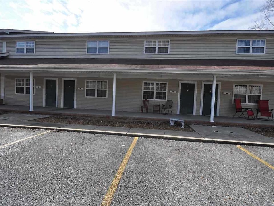 1st image of 409 W 14th St APT 3