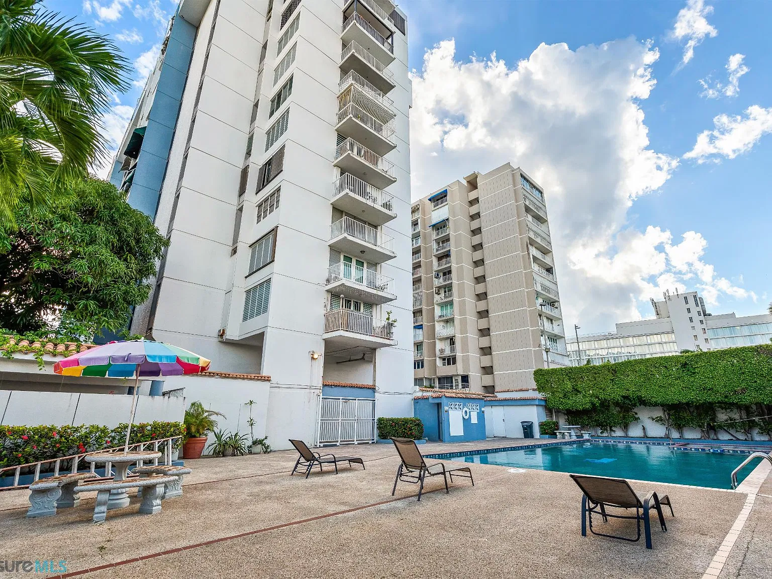 New San Juan (Condominio) — Photo 1