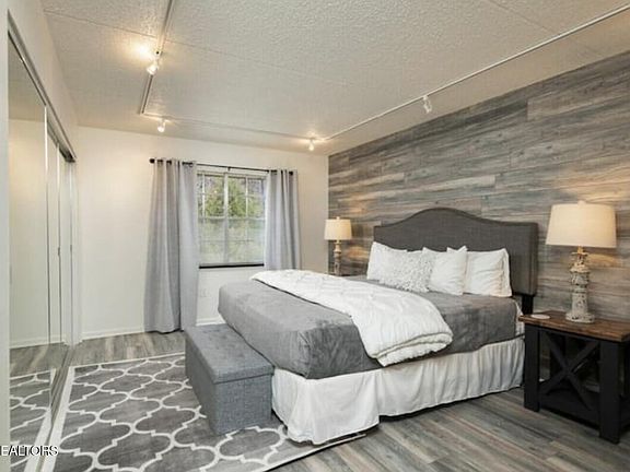 3rd image of 260 Roaring Fork Rd APT 216