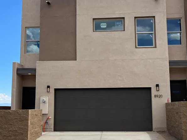 8920 Mountain Ash Ave SW, Albuquerque, NM 87121
