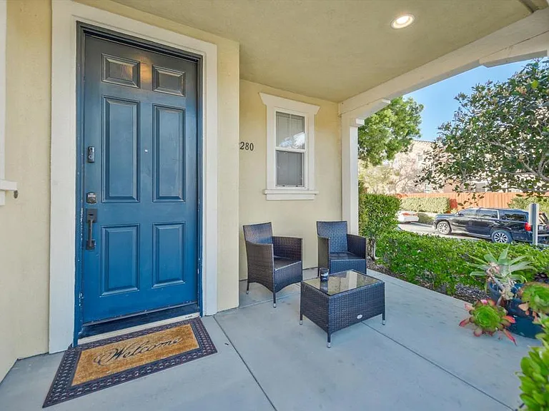 2280 Lattice Ln — Photo 3