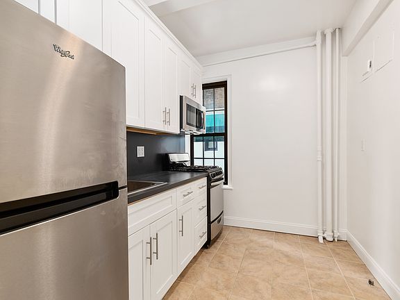 4th image of 55 W 11th St APT 1J