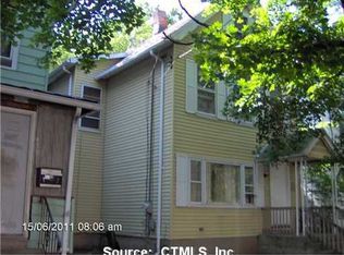 435 Shelton Ave, Hamden, CT 06517