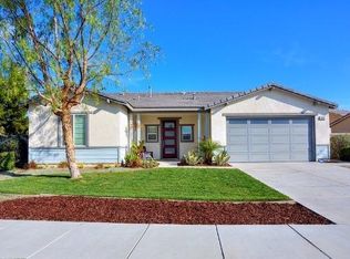 7096 Sheffield St, Corona, CA 92880