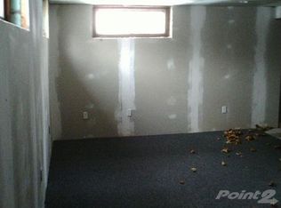 1117 Braeview Dr, Howell, MI 48843