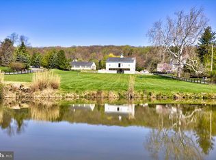 1925 Rochambeau Dr, Malvern, PA 19355