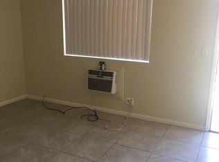 280 N Mayflower St #3, Hemet, CA 92544