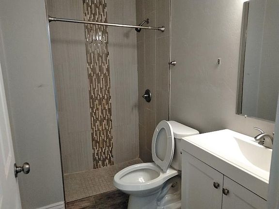 5th image of 8408 E Louise Dr