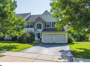 15 Sterling Crest Ct, Doylestown, PA 18901