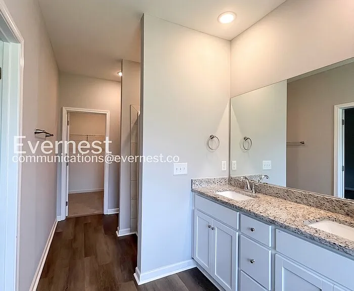 1011 Echo Ridge Rd — Photo 10