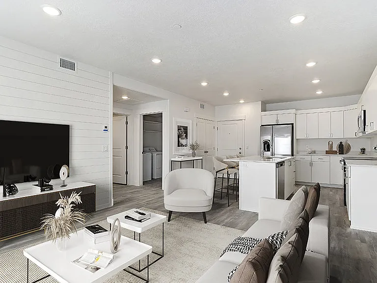 Hillside Apartments — Photo 1