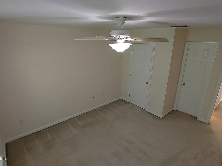 11073 Castlemain Cir E — Photo 20