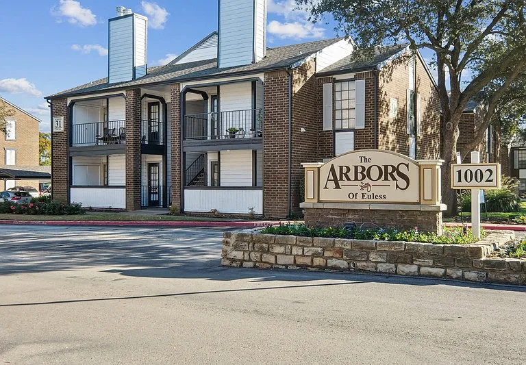 The Arbors of Euless Apartments — Photo 39