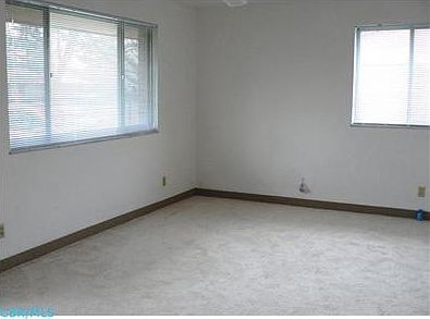 5th image of 1275 Carolwood Ave