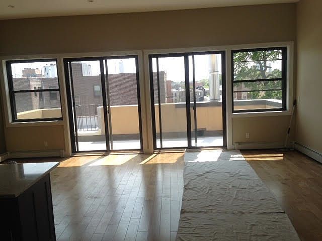 1st image of 2830 36th St