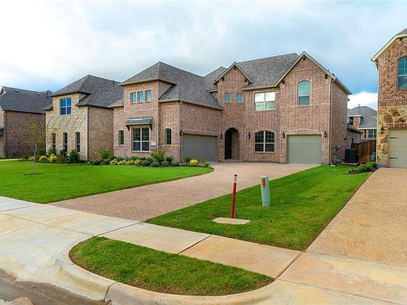 3rd image of 229 Waterview Ct