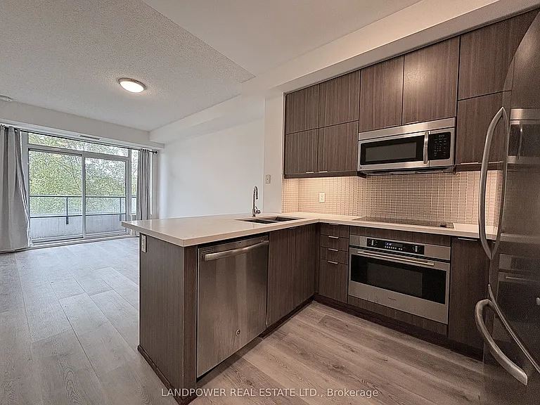 399 Spring Garden Ave #212 — Photo 1